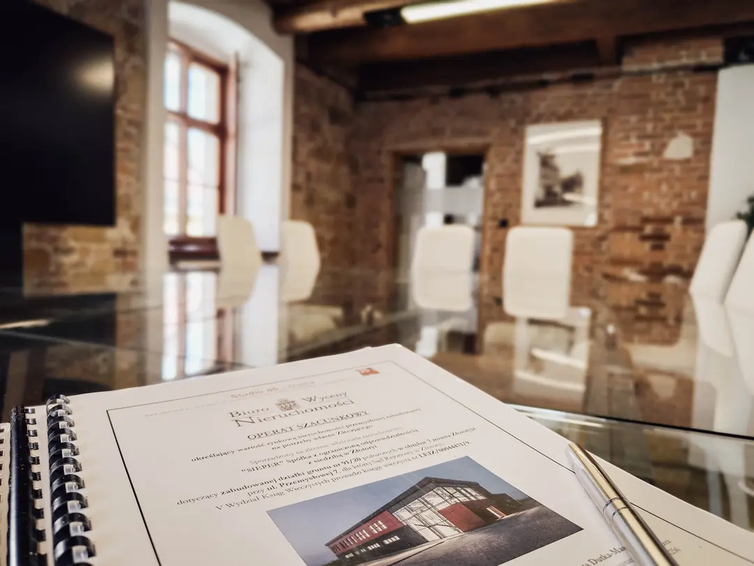 Jakie są niezbędne dokumenty do wyceny nieruchomości